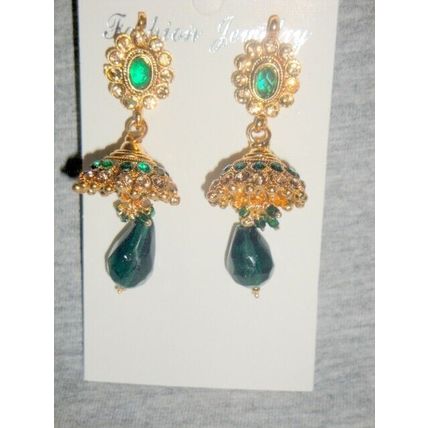 Fabulous emerald green & clear crystal glass golden Jhumka earrings