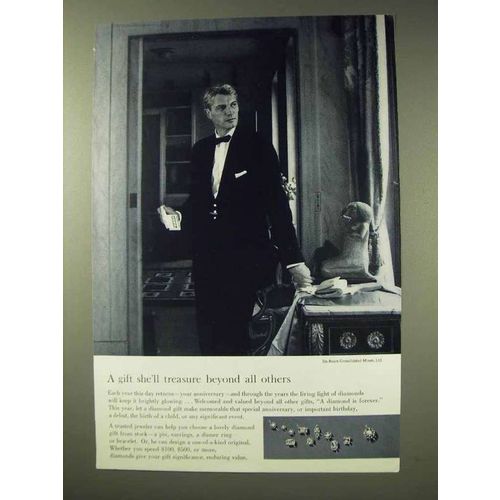 1960 De Beers Diamond Ad - A Gift She'll Treasure