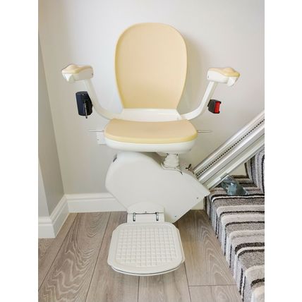 HEAVY DUTY STAIRLIFT | UP 25 STONE | ACORN 130 HD | BRITISH | STRAIGHT STAIRS