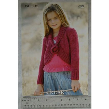 Vintage: Sirdar 2209 cardigans, blur, 22-32 inch, 56-81 cm