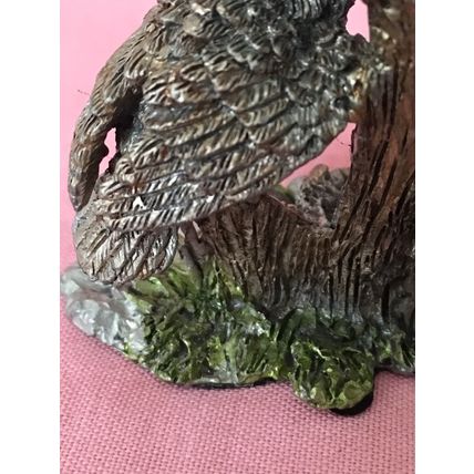 Stunning Painted Pewter Pair Of Barn Owls With Crystal Chip Flower Heads