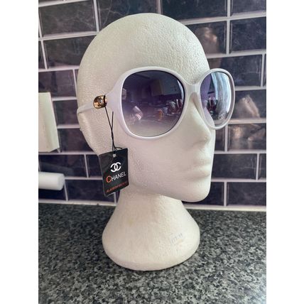 Womens ladys designer fashion sunglasses made by Chanel
