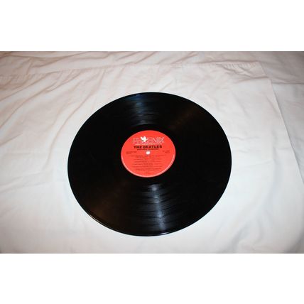 The Beatles 3LP Boxset-THE BEATLES THE HISTORIC RECORDINGS