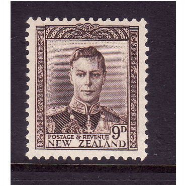 NEW ZEALAND 1947 GEORGE VI 9d PURPLE BROWN SG685 M /MINT