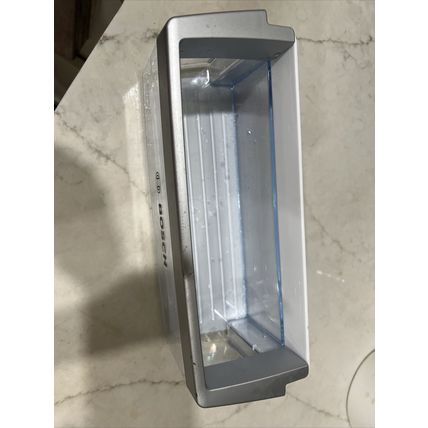 Refrigerator Freezer Door Bin 00673120 silver trim