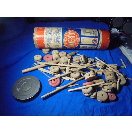 1953 TINKERTOYS CANISTER w/ Sticks& Connectors!! One Foot Tall! $30.00 Shipped