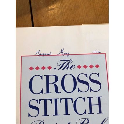 HEAVY 1993 THE CROSS STITCH PROJECT BOOK CRAFTS ILLUSTRATED HARDBACK BOOK (XX)