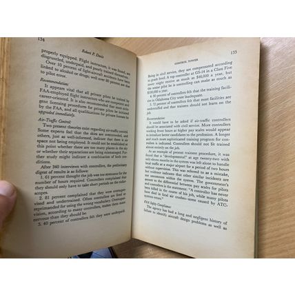 1980 1ST EDITION ROBERT P DAVIS "CONTROL TOWER" FICTION HARDBACK BOOK (P4)