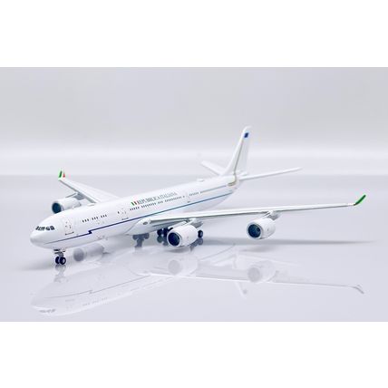A340-500 ITALIAN AIR FORCE REG: I-TALY WITH ANTENNA - JCWINGS LH4306 1/400