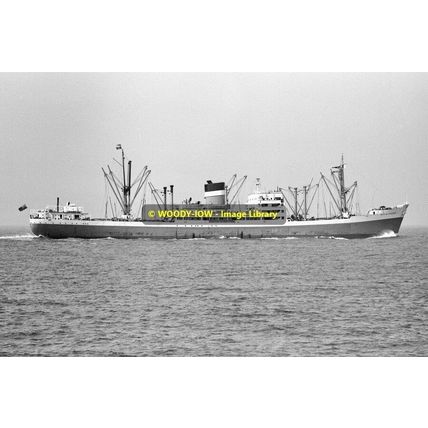 mc0588 - Ellerman Line Cargo Ship - City of Chicago - photograph 6x4