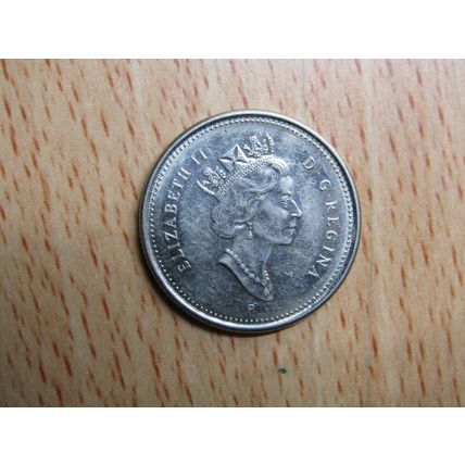 2001 Queen Elizabeth ll 25 Cents Canada Coin
