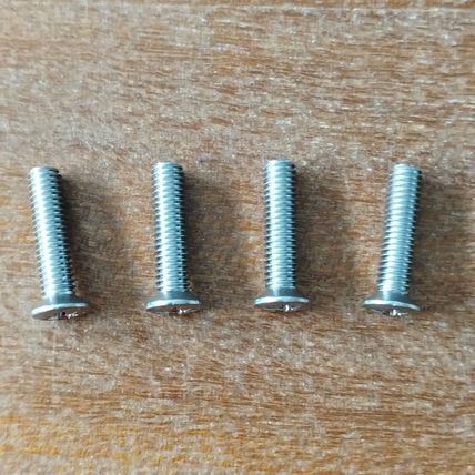 Chrome Petrol Tank Badge Screws F11339 Triumph T100 T120 T140 2BA 17 mm UH