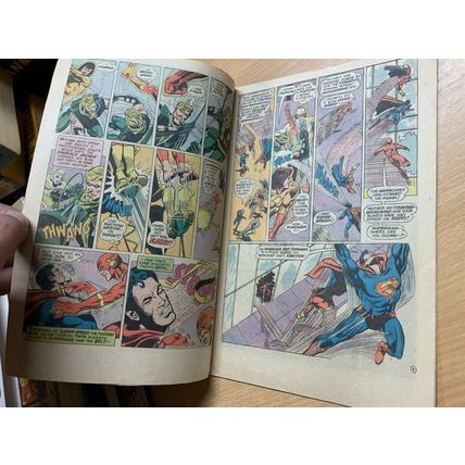 DC COMICS JUSTICE LEAGUE OF AMERICA #127 FEB 1976 (VFN) COMIC (LL)