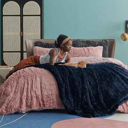 Bedsure Fluffy Navy Blue King Size Blanket for Bed, Thick Soft Sherpa Faux Fur F