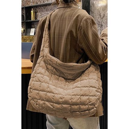 Light French Beige Quilted Zipper Large Shoulder Bag