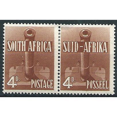 South Africa 1941 SG92 4d Orange-Brown WAR EFFORT PAIR Mounted Mint .. .