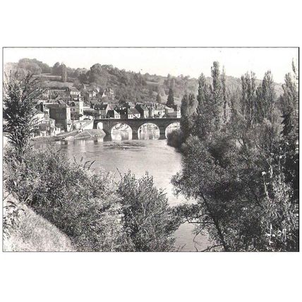 24 - LE BUGUE SUR VEZERE