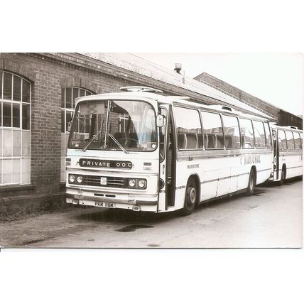 Black & White Photograph of Maidstone & District Motor Services Ltd. - PKM 116M