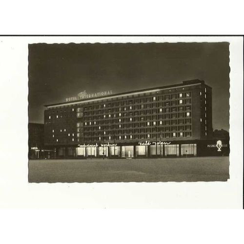 Germany MAGDEBURG Hotel International Postcard by Konsum Foku