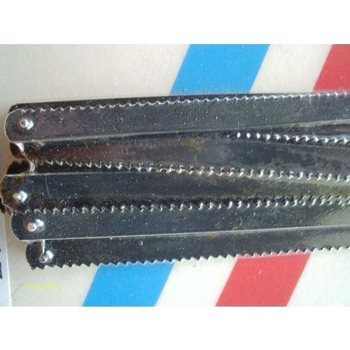 12 Pieces Sealed Pack of Coping Saw Blades 6 inches Long Fine Cut Wood Plastic