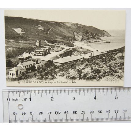 vintage postcard Jersey, Greve de Lecq, The Strand