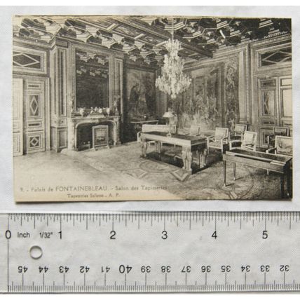 vintage postcard Fontainebleau, Tapestries Saloon