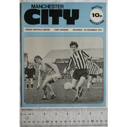 1974 programme Manchester City v. Sheffield United, 7/12 centrefold Keith Macrae