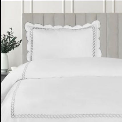 Melange Home 600 Thread Count Scallop Rope Embroidered Cotton Duvet Set
