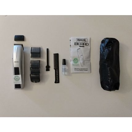 WAHL BATTERY OPERATED BEARD TRIMMER w 7 ACCESSORIES & LIGHTWEIGHT TRAVEL POUCH