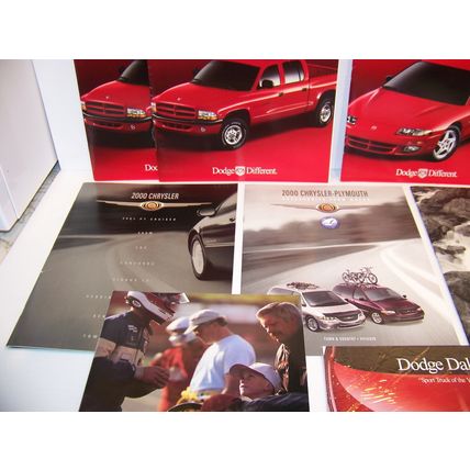 2000 DODGE AVENGER CHRYSLER 300M PT LHS PLYMOUTH DAKOTA JEEP SALES BROCHURES (8)