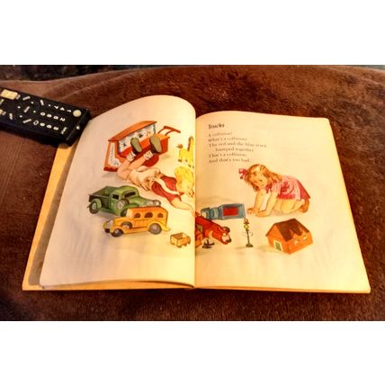 Old Vintage Original Little Golden Book Toys (H) 8th Edition 1945