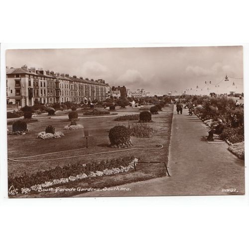 South Parade Gardens Southsea RP Postcard 21963