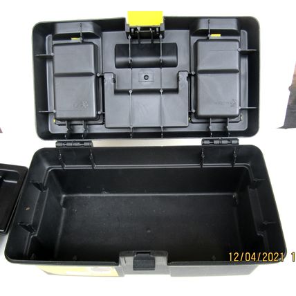 Stanley 12.5 inch tool box (black and yellow)