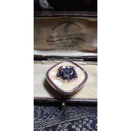 VINTAGE Square Rose Gold Western Germany Faux Mother of Pearl Rose SCARF CLIP