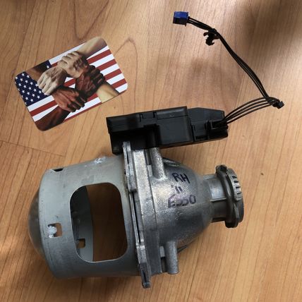 OEM Mercedes Benz Bi-Xenon HID Projector Lens + High Low Range Adjust Motor RH