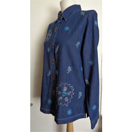 Quacker Factory Embroidered Long sleeved Denim Blue Shirt XS