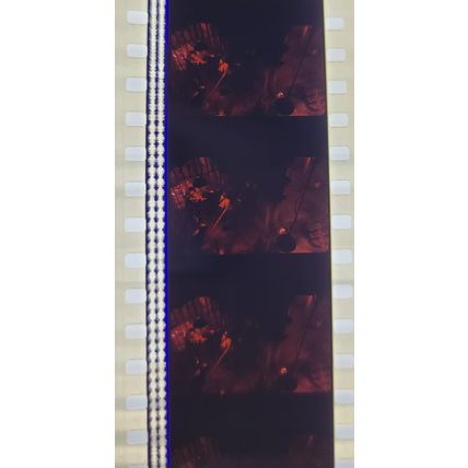 Dracula . Pk AA - b030B. 1 STRIP OF 10 - 35MM FILM CELLS