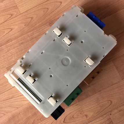 08 09 Land Rover LR2 Interior Fuse Relay TPMS Junction Box LR023904 OEM