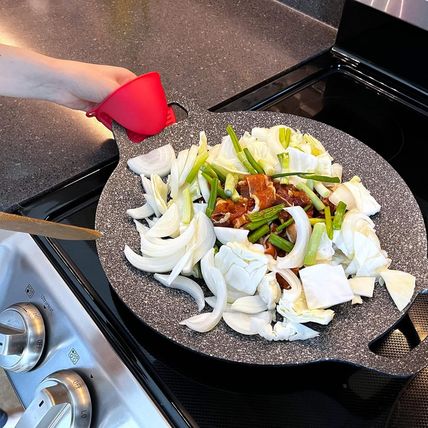 Korean Style BBQ Grill Pan for Stove Top, Camping and IH, 13" round Griddle with