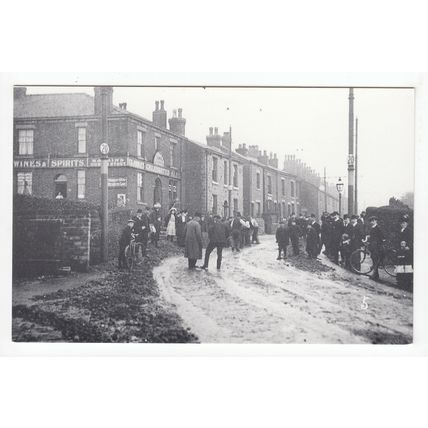 Werneth Hotel & Stockport Road Hythe Pastime Reproduction Postcard Tameside