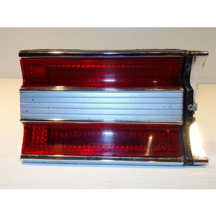 1968 Plymouth Fury DS LH Inner Taillight Assy OEM 2853145 Sport Fury III