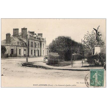 27 - PONT AUDEMER - la Gare et jardin public