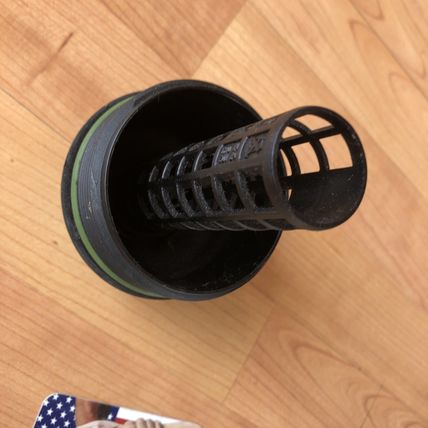 Volvo Oil Filter Housing Cap 8692306 C30 C70 S40 S60 V50 V60 XC60 XC70