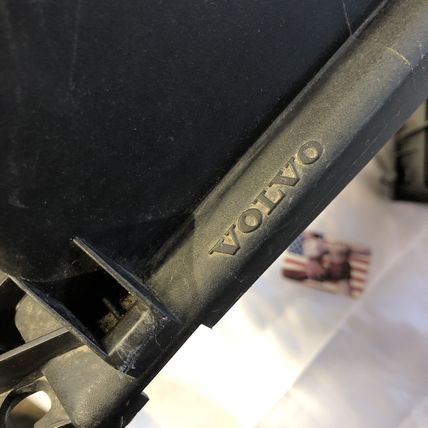 Volvo V70 S70 C70 XC70 Air Filter Cleaner Box intake Housing Turbo OEM 9445349