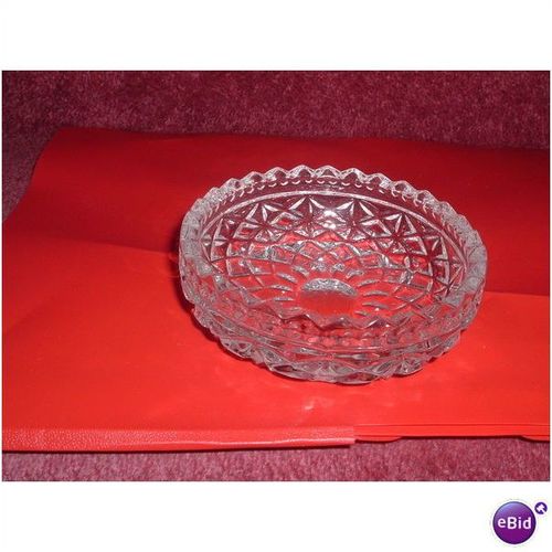 TRINKET DISH / PRESSED GLASS (24/07)