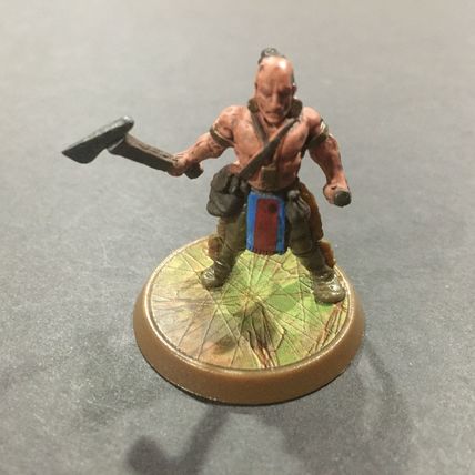 Heroscape: Brave Arrow figure & card