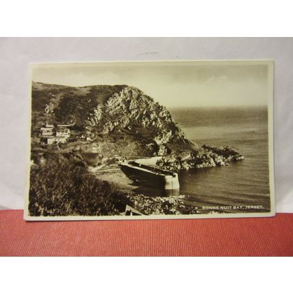 BONNE NUIT BAY, JERSEY, CHANNEL ISLES unused postcard RP by B. B. #