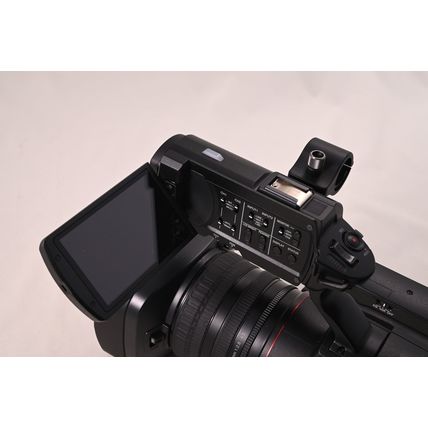 JVC GY-HC500U, 1" CMOS 4K Professional Camcorder, with accessories – Only 68Hrs