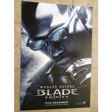 Blade Trinity - Movie Poster with Wesley Snipes as Blade - Advance Vintage Poste