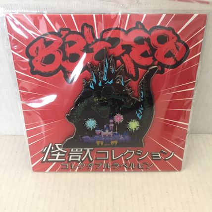2025 Wondercon Exclusive Zilla t the Happiest Place on Earth 2.5'' Enamel Pin